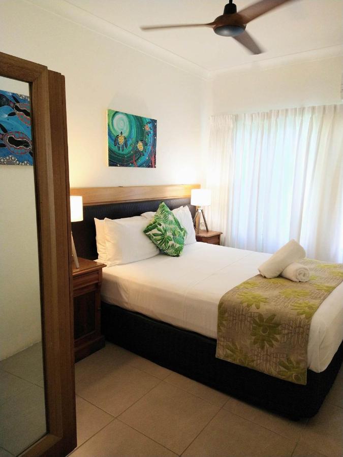 Villa Marine Holiday Apartments Cairns Yorkeys Knob Εξωτερικό φωτογραφία