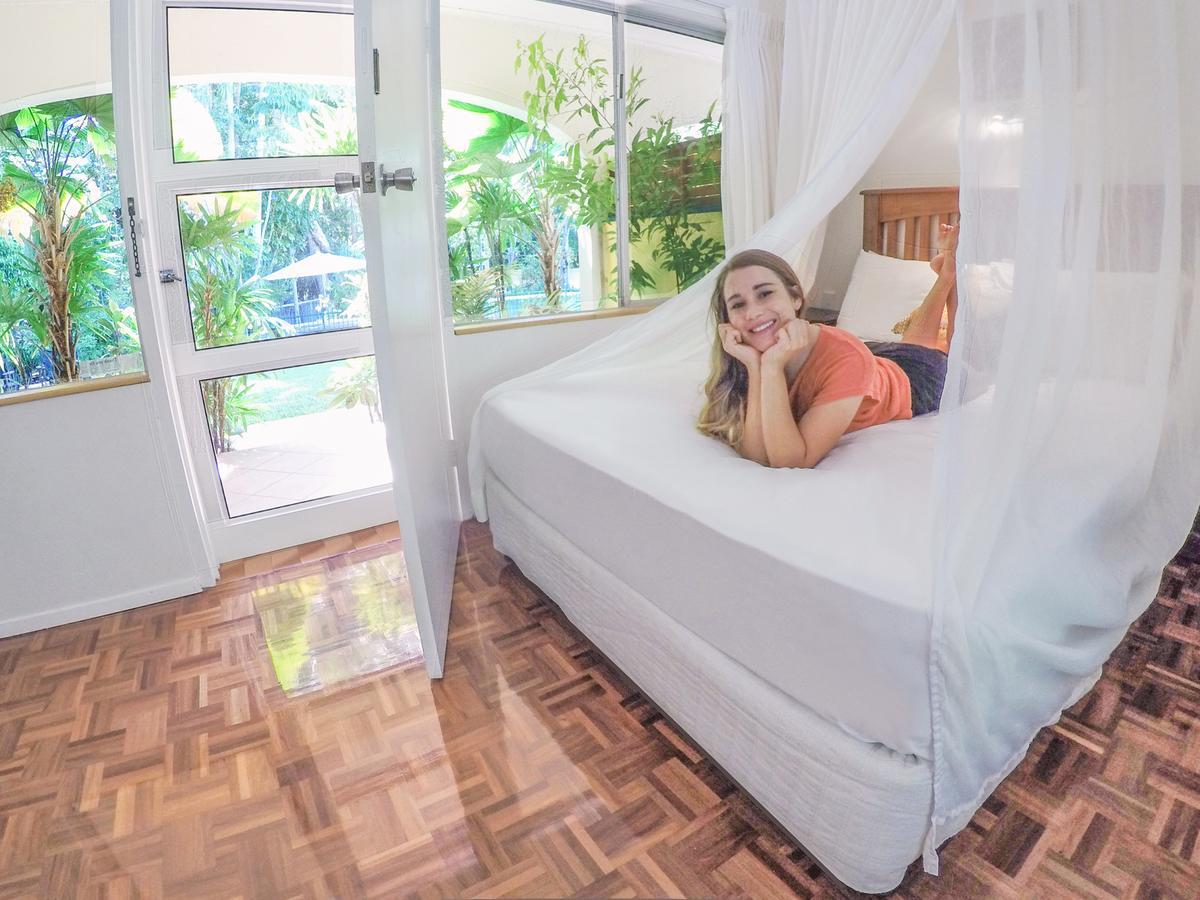 Villa Marine Holiday Apartments Cairns Yorkeys Knob Εξωτερικό φωτογραφία